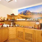 Kristall Hotel apartamentowy